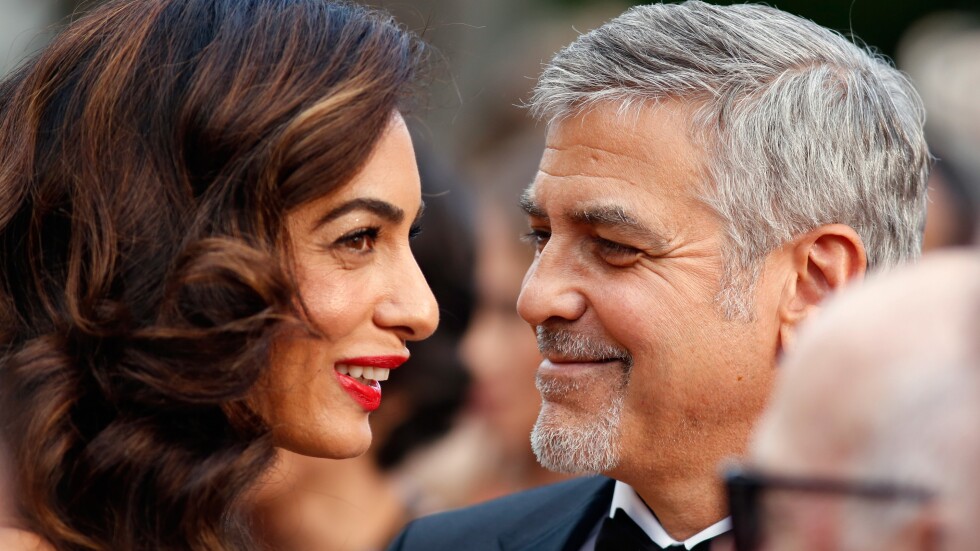 Джордж Клуни и съпругата му даряват средства за опустошения Бейрут
