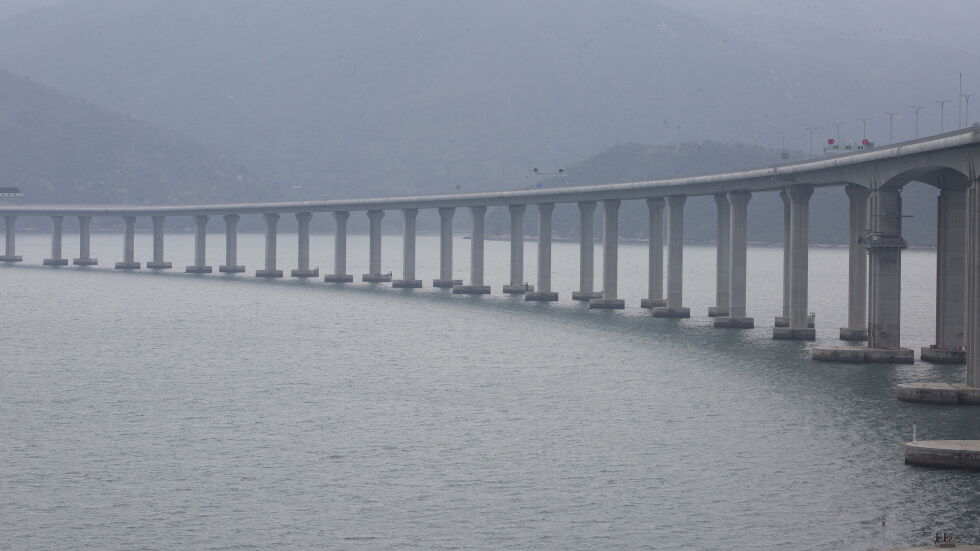 В Китай откриха най-дългия морски мост