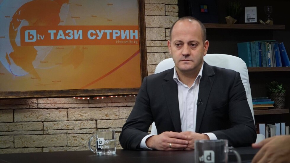 Радан Кънев: Политиците у нас се състезават по вулгарен популизъм