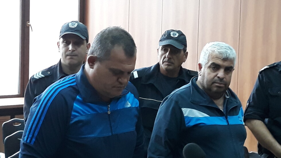Оставиха в ареста тримата от ДАИ-Пловдив, обвинени в подкуп
