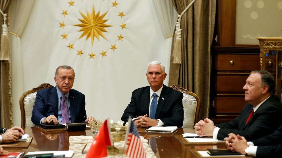 Пенс и Помпео разговаряха с Ердоган за обстановката в Сирия
