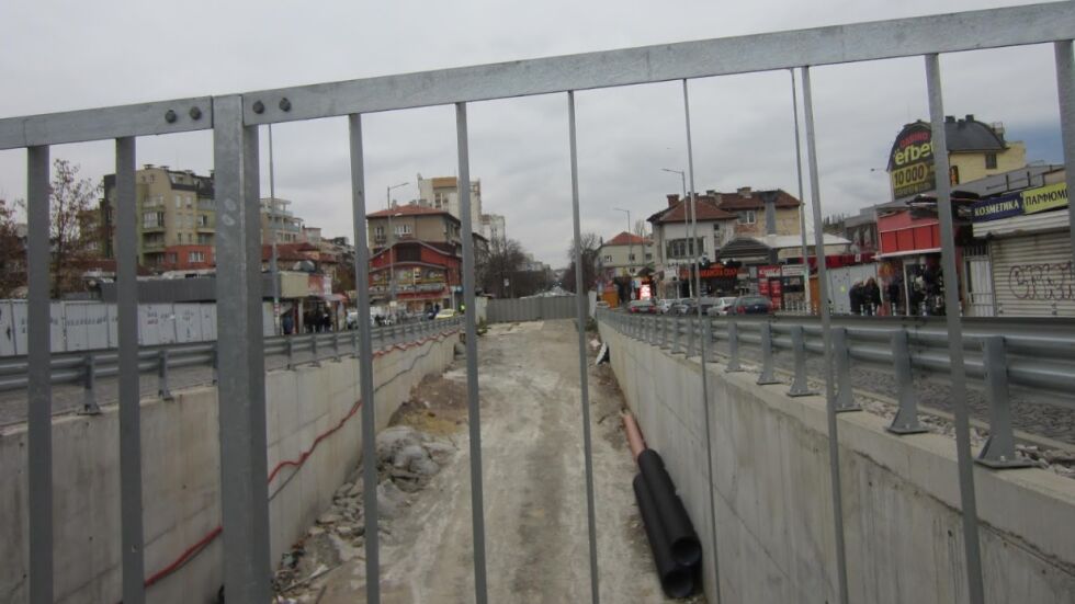 Възстановяват движението на кръстовището на  ул. „Житница” и бул. „Цар Борис ІІІ“ в София