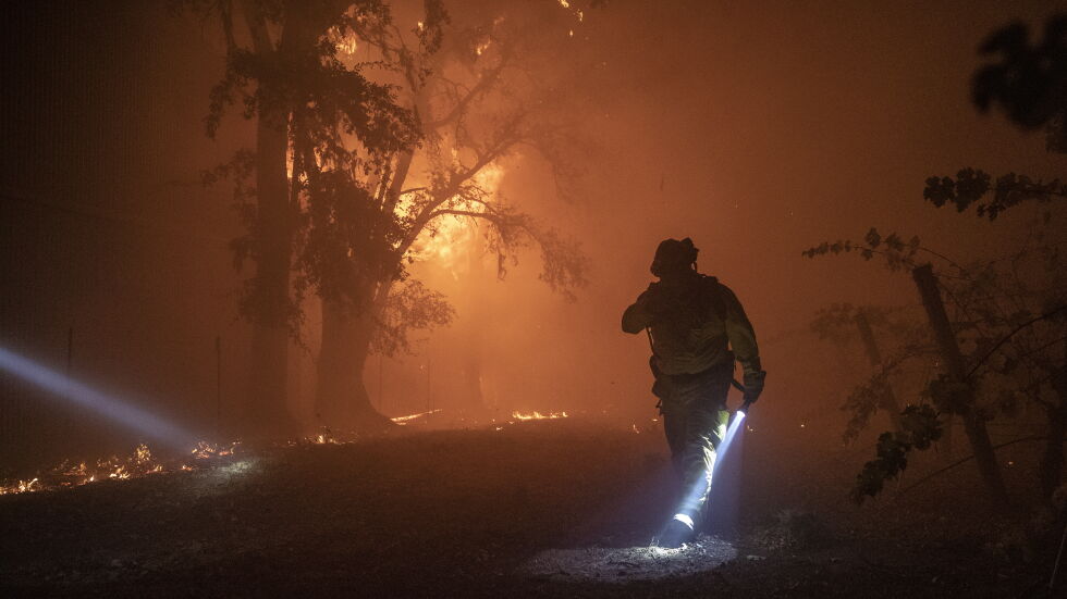 Извънредно положение в цяла Калифорния заради пожарите