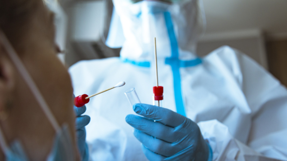 Пет балкански страни премахват PCR тестовете помежду си