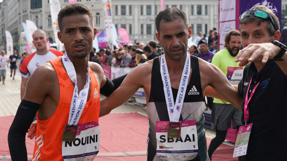Мароканци спечелиха Софийския маратон с рекорд на трасето (ВИДЕО и СНИМКИ)