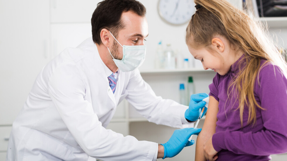 Гърция започва ваксинацията на деца от 12 до 15 години