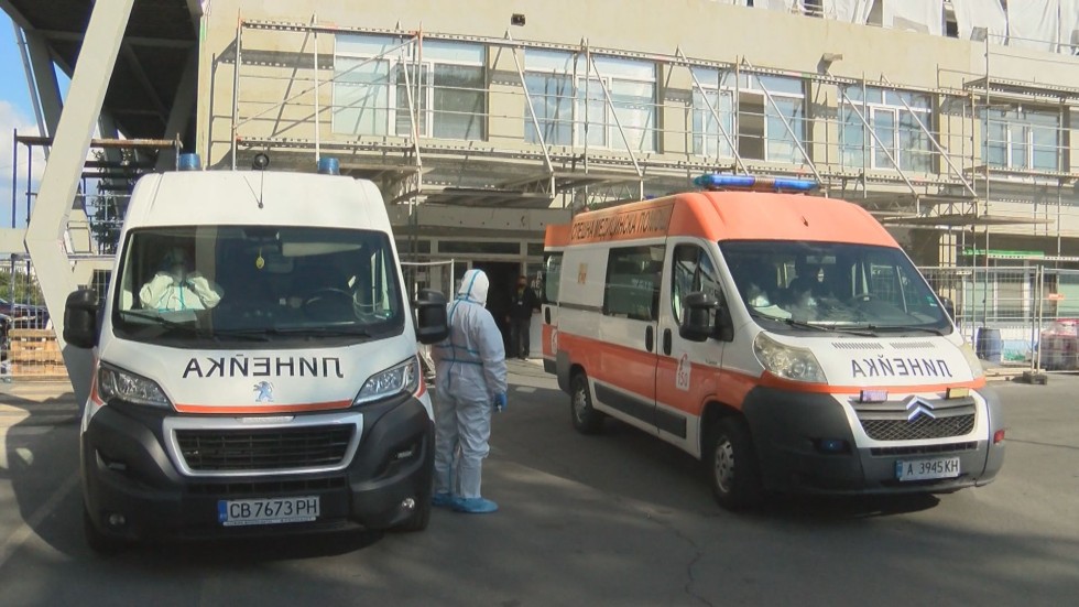 Вкъщи или в болница: Буферни центрове разпределят бургаските COVID пациенти