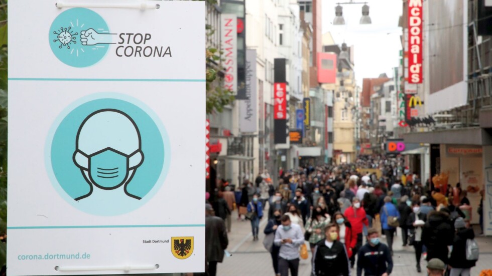 COVID-19 в Европа: Германия и Великобритания готвят нови мерки срещу пандемията