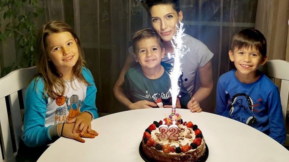 Ромина Андонова отпразнува рождения си ден под карантина