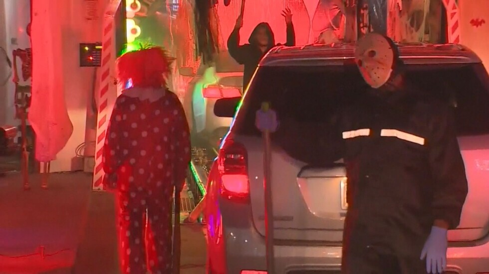 Автомивка на ужасите стана хит по Хелоуин в Тексас