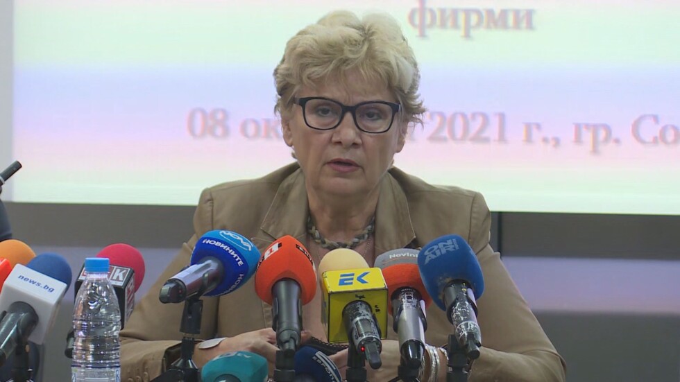 Комитова: МРРБ ще се среща само със собствениците на пътните фирми