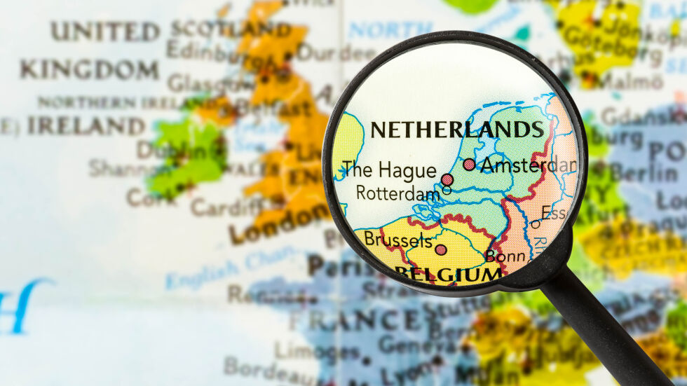 Нидерландия подготвя извинение за ролята си в робството