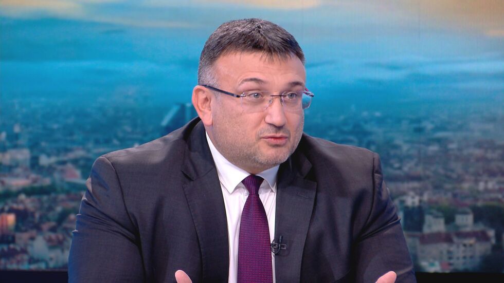 Маринов: Не съм се срещал с директора на полицията в Кюстендил