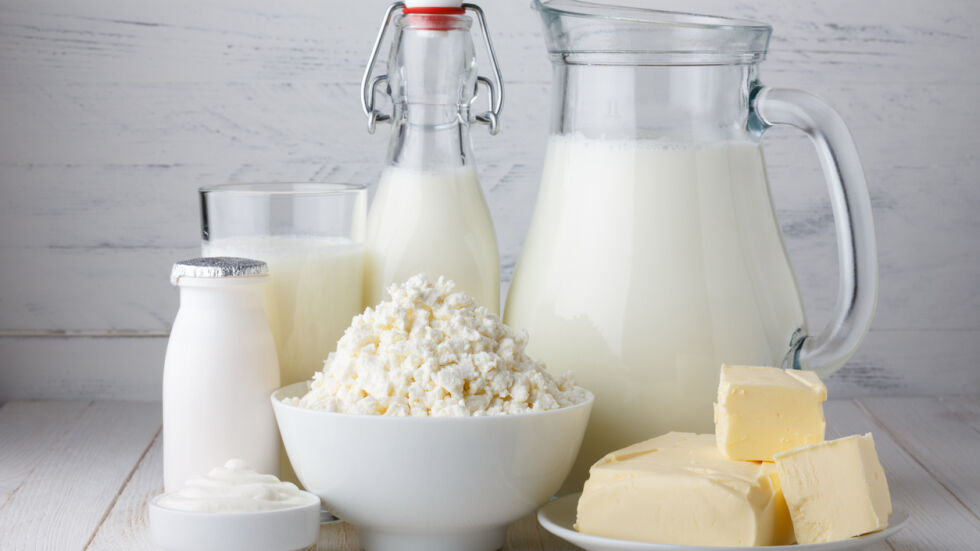 От мандрата до магазина: С колко са поскъпнали млечните продукти?