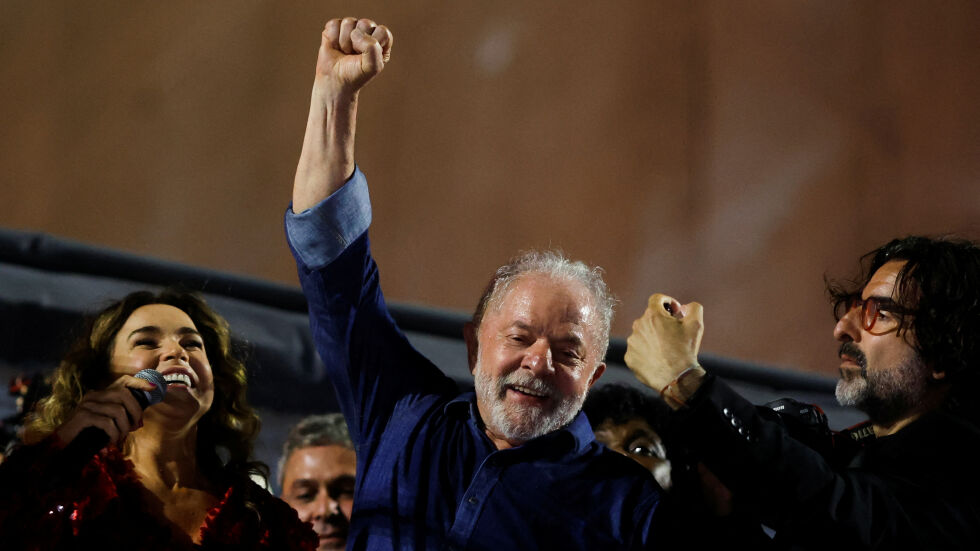 Лула да Силва се завръща на президентския пост в Бразилия