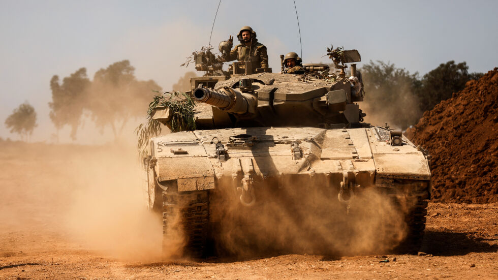 600 самолета, над 2000 танка и 300 ракетни установки: Какви са военните ресурси на Израел?