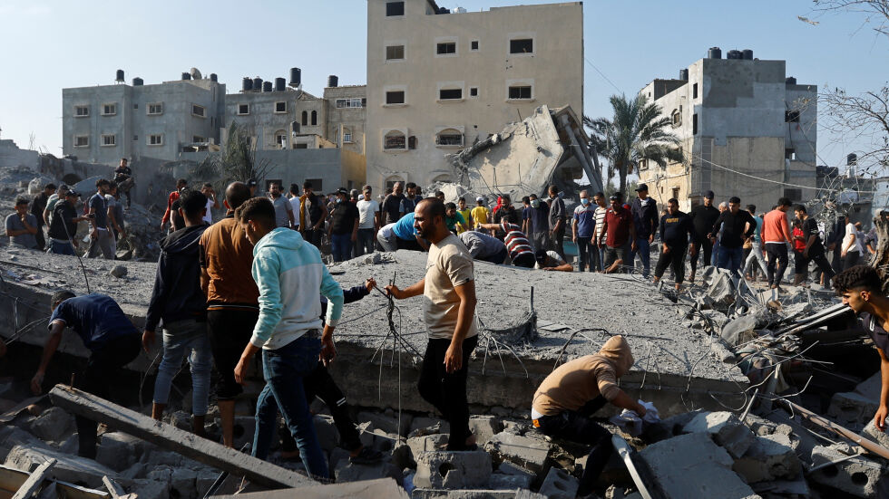 „Това не е война, това е геноцид“: Последиците от израелските удари в Газа (ВИДЕО и СНИМКИ)