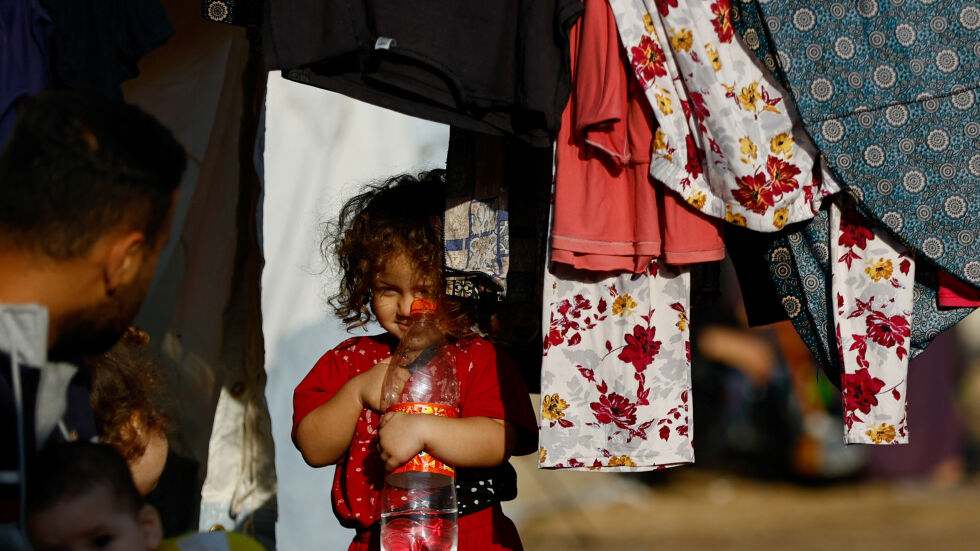 "Очакваме смъртта си": Децата на Газа - без вода, храна и семейства (СНИМКИ)