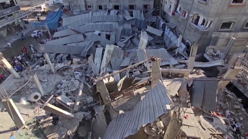 Нетаняху: Няма да се предадем. Тежки бомбардировки около болницата в Газа (ВИДЕО и СНИМКИ)