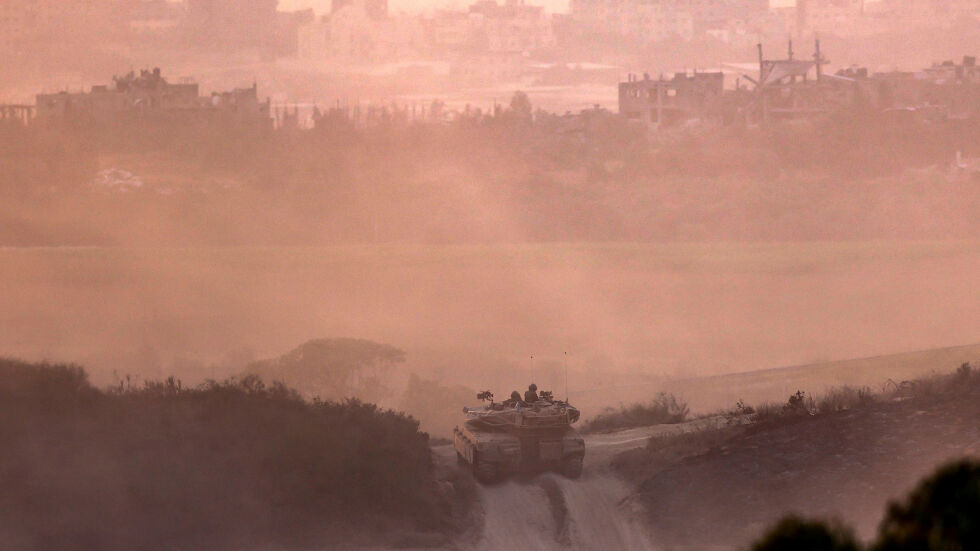 Израелските военни са в Газа (ВИДЕО и СНИМКИ)