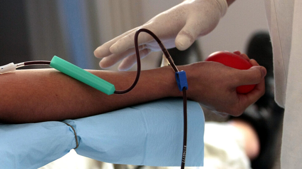 Иновативна технология ще изследва дарената кръв 