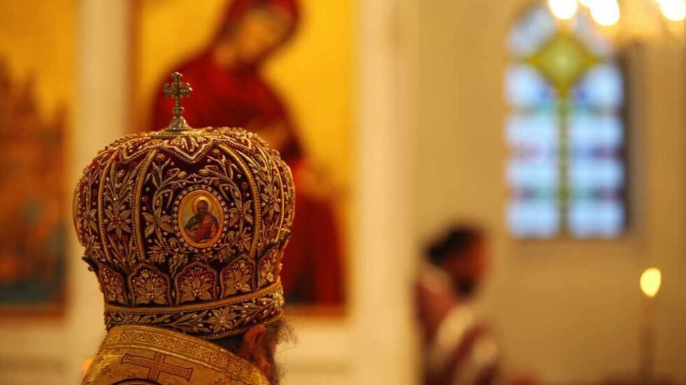В Бургас започна пълна дезинфекция на църквите 