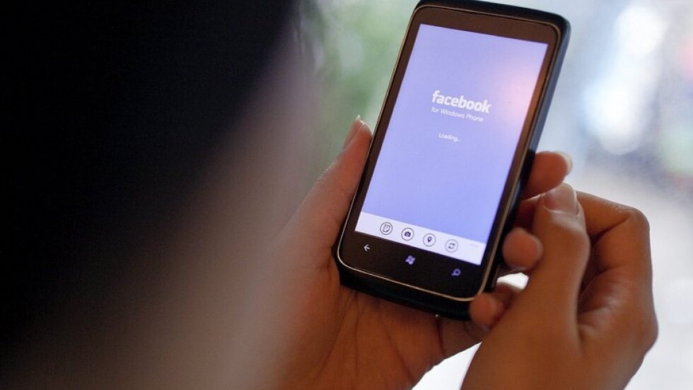 Защо сме развили пристрастеност към "Фейсбук"?