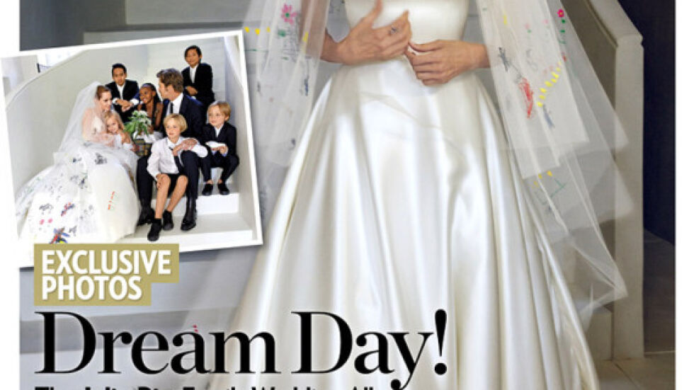 Сватбената рокля на Анджелина Джоли: "Версаче" с детски рисунки (СНИМКИ)
