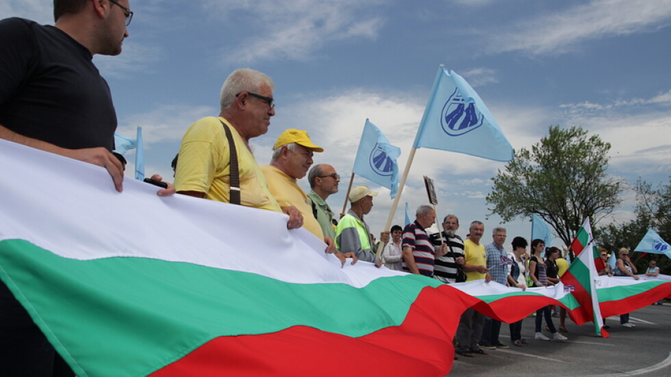 Протест на „Автомагистрали - Черно море“ затрудни трафика в Русе и Бургас