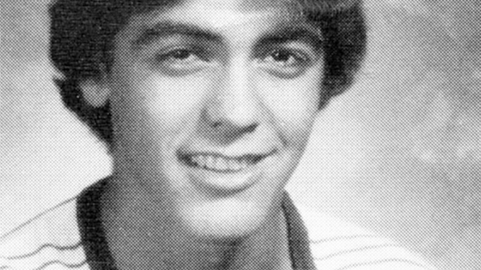 Джордж Клуни - един секссимвол в гимназията (СНИМКИ)