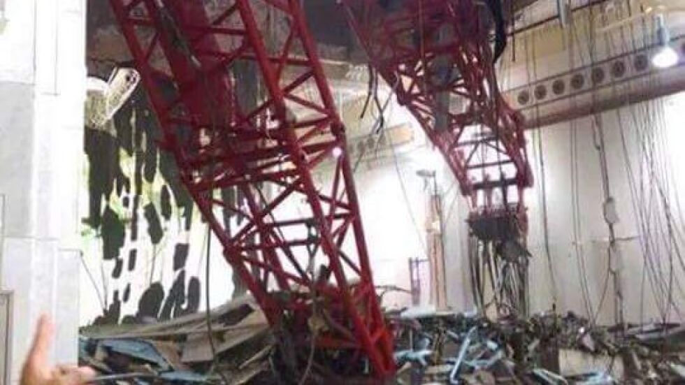 Кран рухна в Голямата джамия в Мека, има десетки жертви (ВИДЕО)