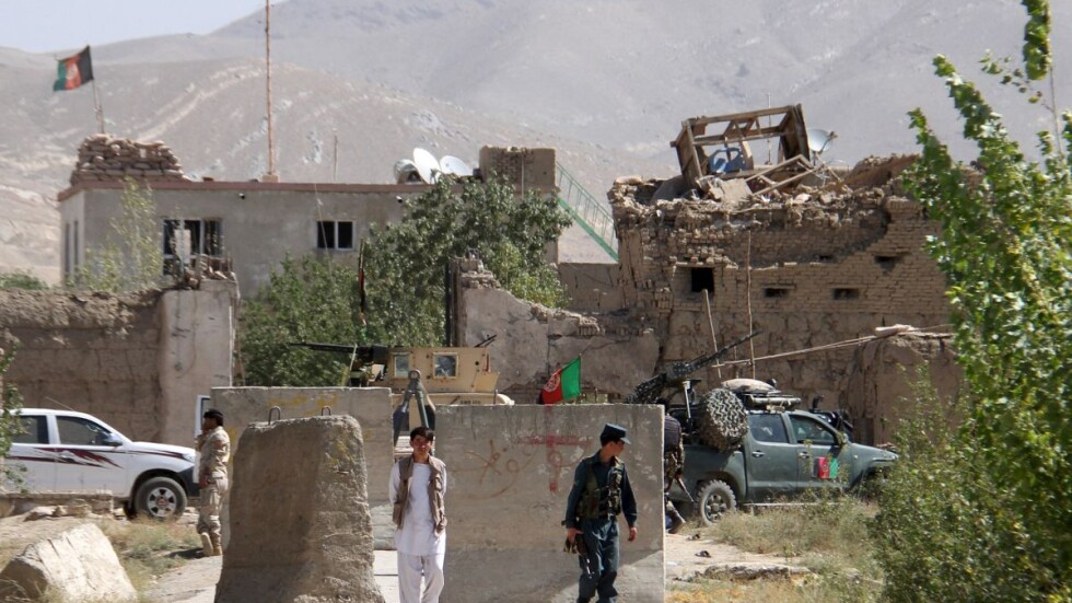 САЩ изпращат още стотици военни срещу талибаните в Южен Афганистан