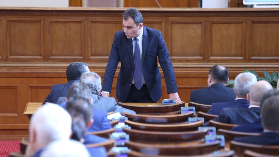 Дебати по четвъртия вот на недоверие към кабинета „Борисов 3“