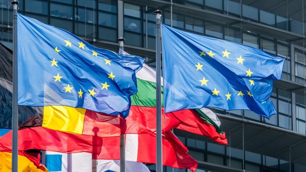  Бурни дебати в Европарламента за Унгария и авторските права в ЕС