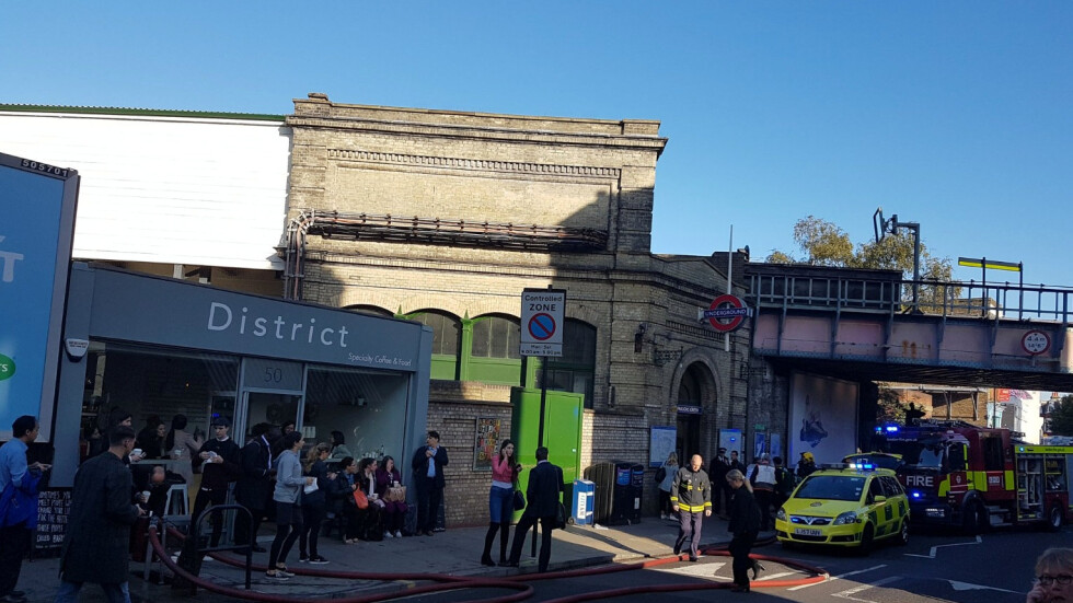 Задържаха 18-годишен младеж за експлозията в лондонското метро 