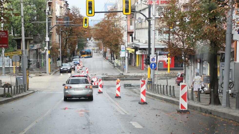 Столичната община поиска да довърши бул. „Ал. Дондуков” с асфалт  