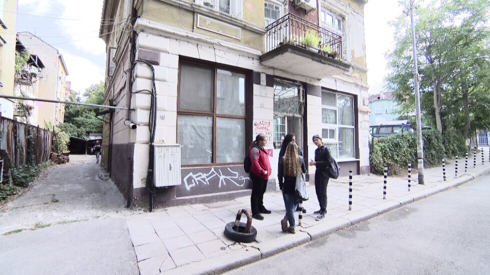 Българи и чужденци изграждат нова среда за младите в София