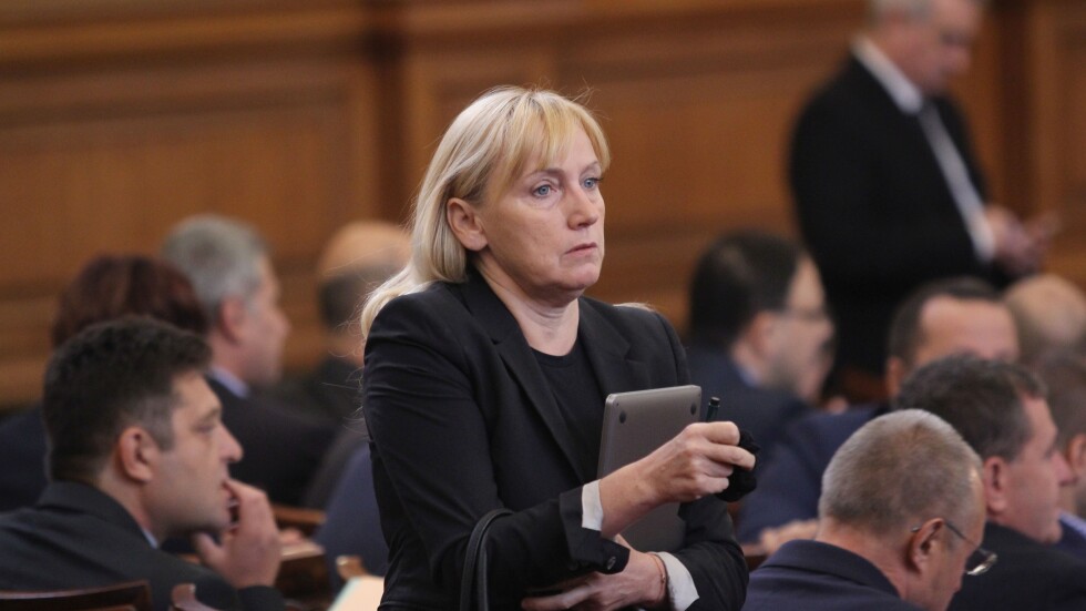 Прокуратурата няма да образува дело срещу Елена Йончева   