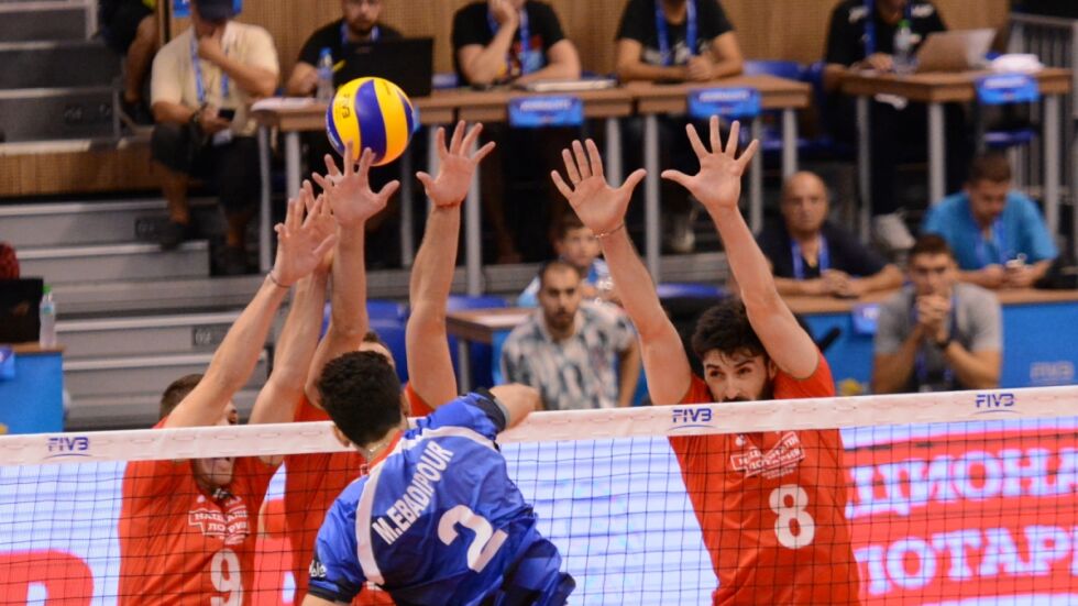 Сложният Иран нанесе на България първа загуба на волейболния мондиал