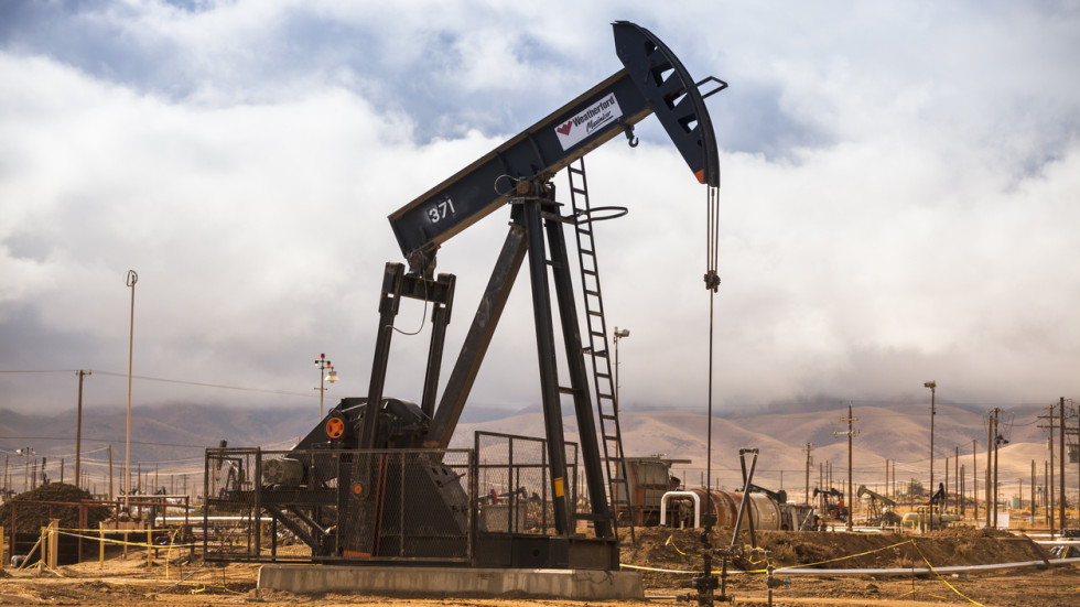 Саудитска Арабия възстанови доставките на петрол 