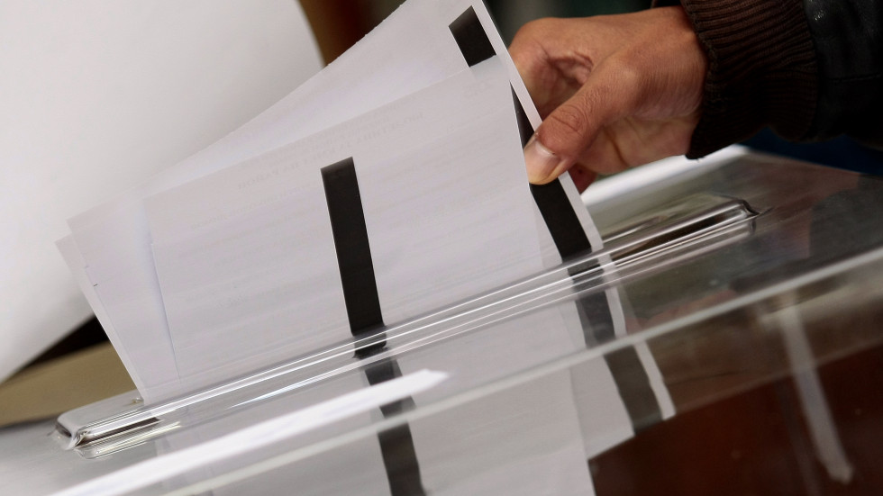 Частичните местни избори в страната приключиха