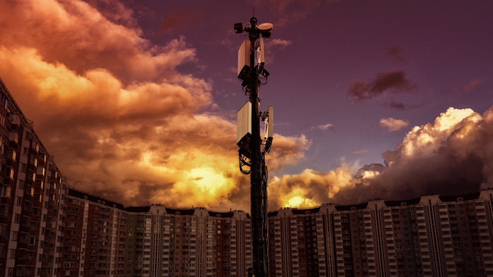 Проучване: Близо половината от ползващите интернет българи са негативно настроени към 5G мрежата