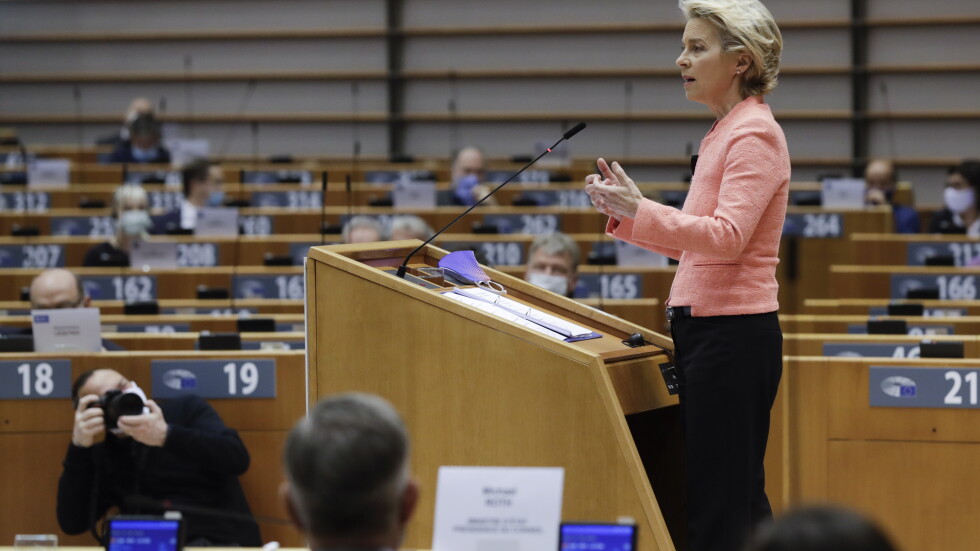 Урсула фон дер Лайен пред bTV: Докладите за демокрацията в някои страни от ЕС ще са по-строги 