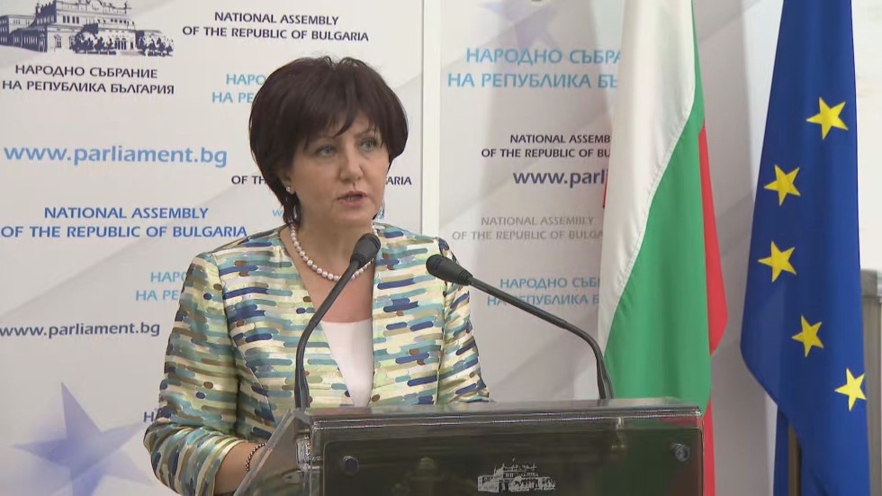 Цвета Караянчева: Няма да позволя в НС да се правят провокации