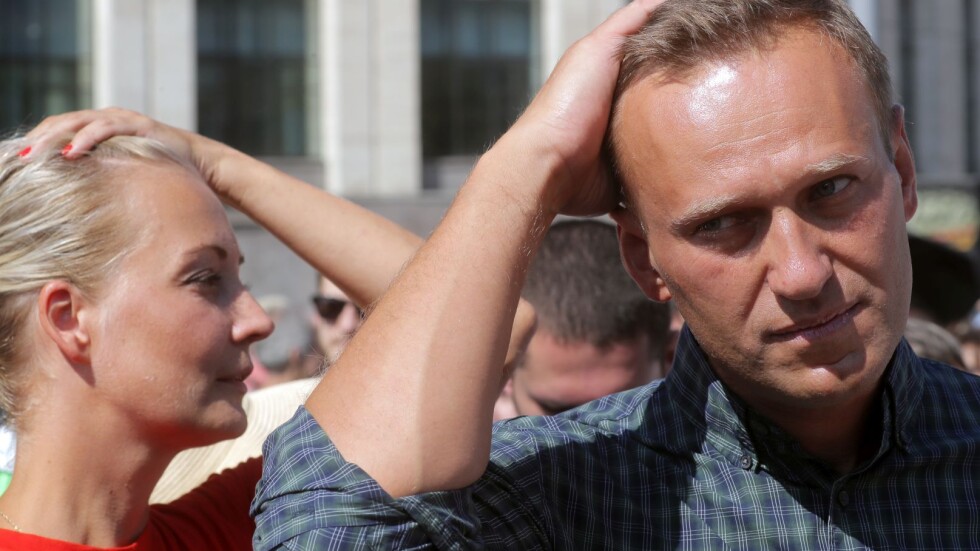 Случаят "Навални": Опозиционерът се присмя на идеята, че може да се е отровил сам