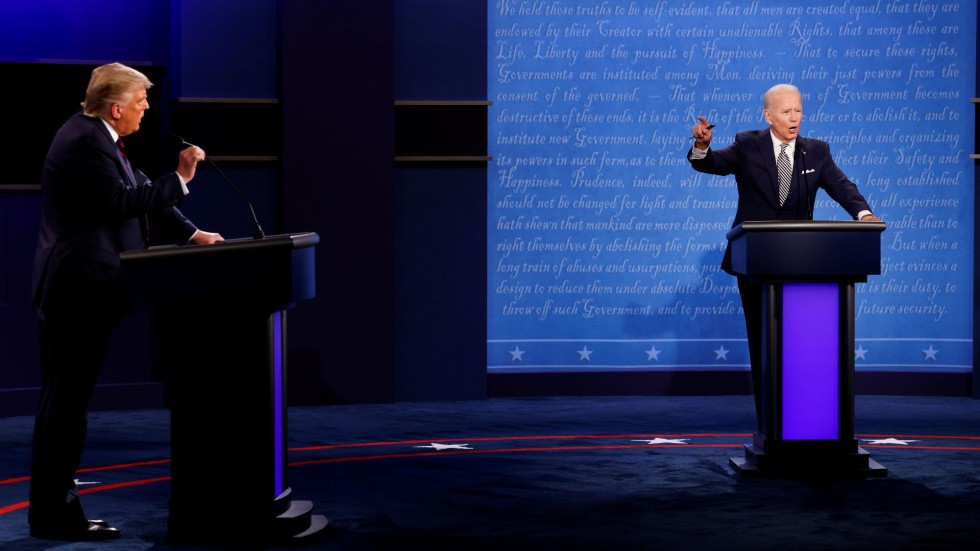 Двама кандидати, един включен микрофон: Как ще се карат Тръмп и Байдън