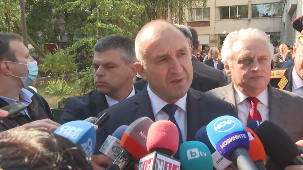 Румен Радев: При новото служебно правителство няма да има промяна в политиката 