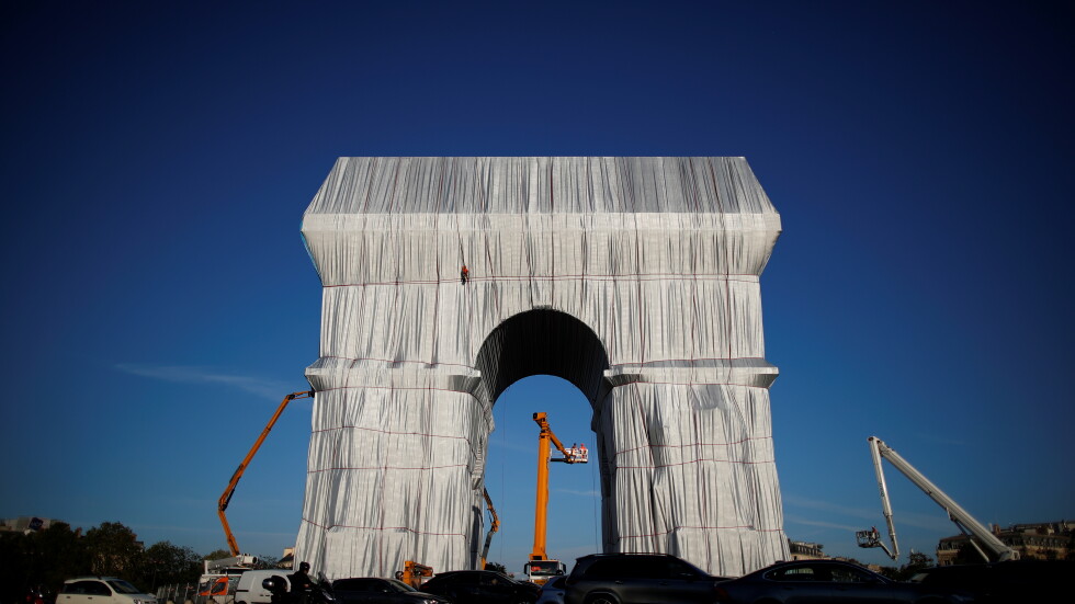 Опаковането на Триумфалната арка сбъдна още една българска мечта