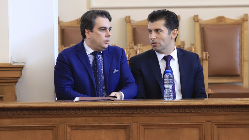 Кирил Петков и Асен Василев обявяват в неделя политическия си проект