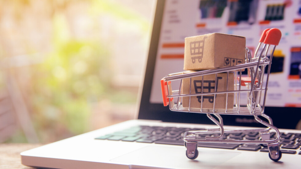 „Тренд“: Почти 56% от българите никога не са пазарували онлайн